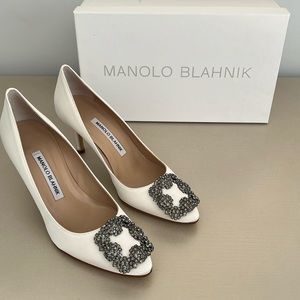 Manolo Blahnik Hangisi 70